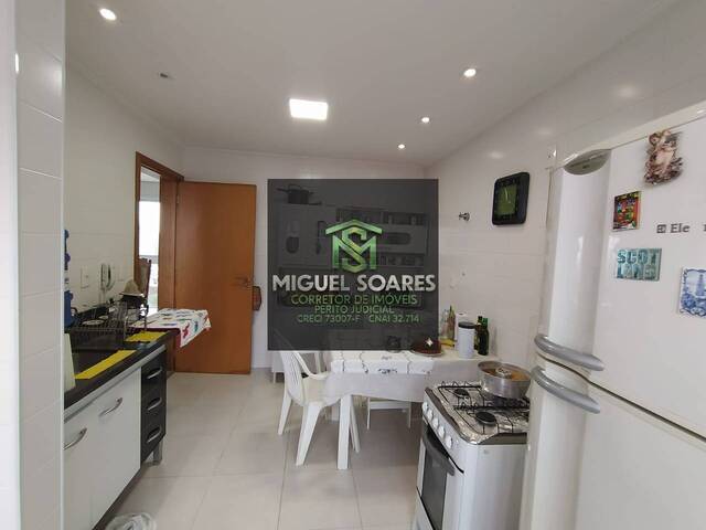 Apartamento para Venda em Santos - 4