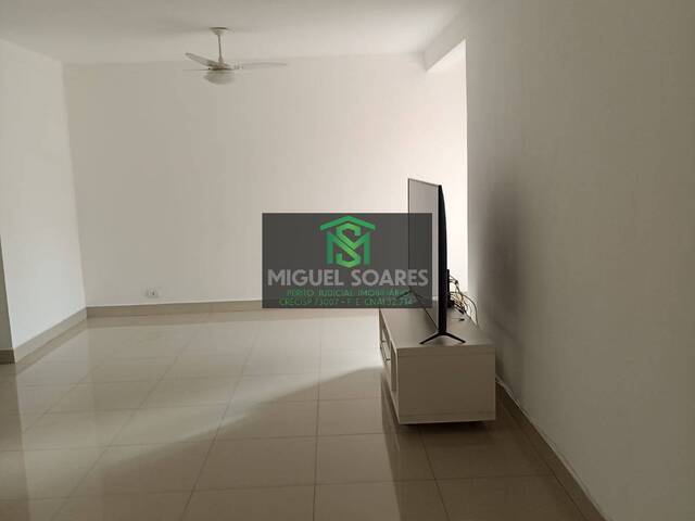 Apartamento para Venda em Santos - 2