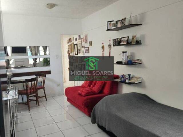 #AP869 - Kitnet para Venda em Santos - SP - 1