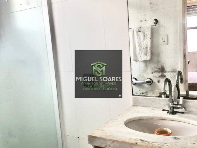 Apartamento para Venda em Santos - 4