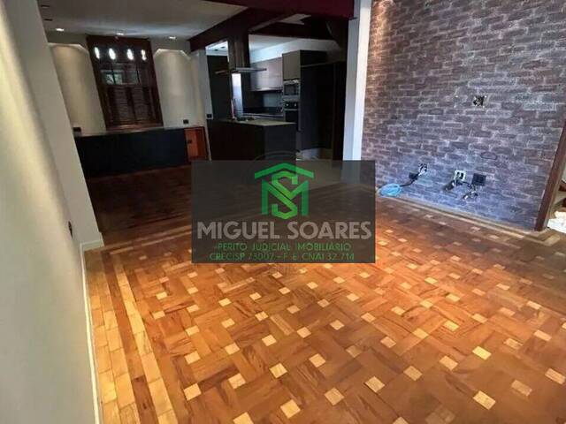 #AP814 - Casa para Venda em Santos - SP