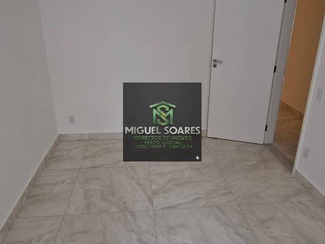 Apartamento para Venda em Santos - 5