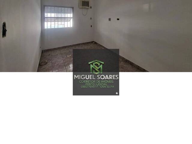 Apartamento para Venda em Santos - 4
