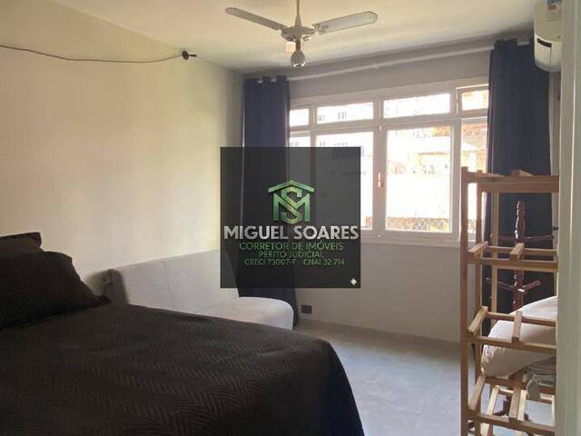 Apartamento para Venda em Santos - 5