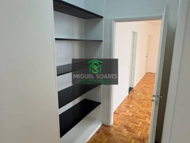 #AP029 - Apartamento para Venda em Santos - SP - 2
