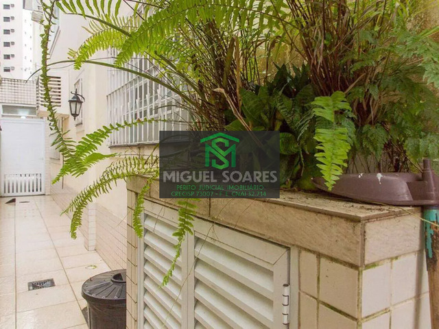 #AP884 - Casa para Venda em Santos - SP