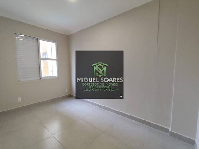 Apartamento para Venda em Santos - 4