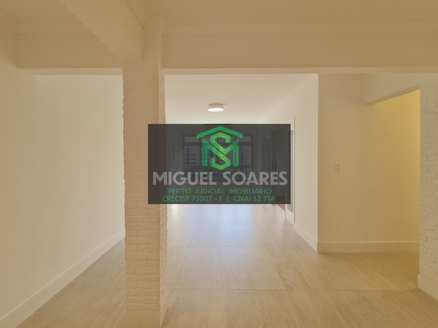 Apartamento para Venda em Santos - 2