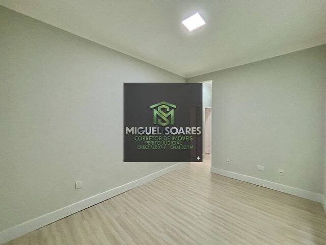 Apartamento para Venda em Santos - 3