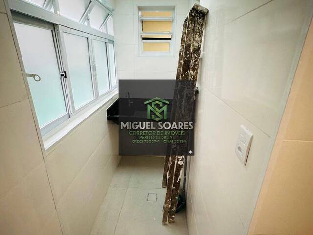 Apartamento para Venda em Santos - 4