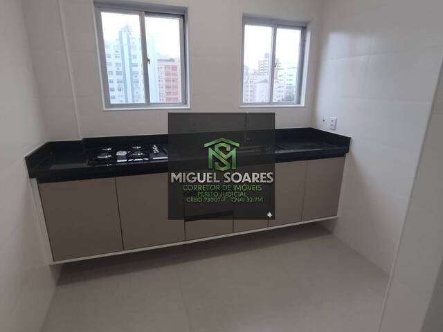 Apartamento para Locação em Santos - 2