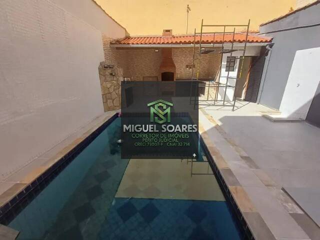 #AP401 - Casa para Venda em Santos - SP - 1