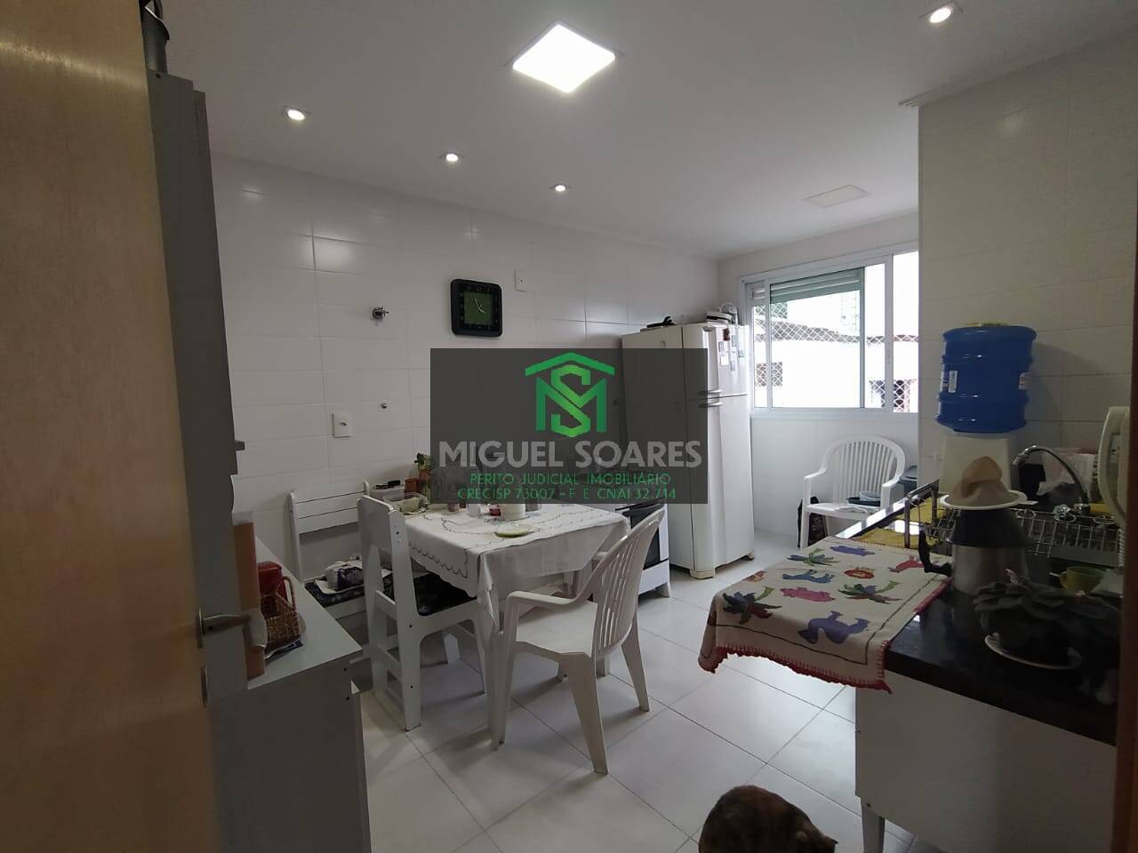 Apartamento à venda e aluguel com 3 quartos, 130m² - Foto 5