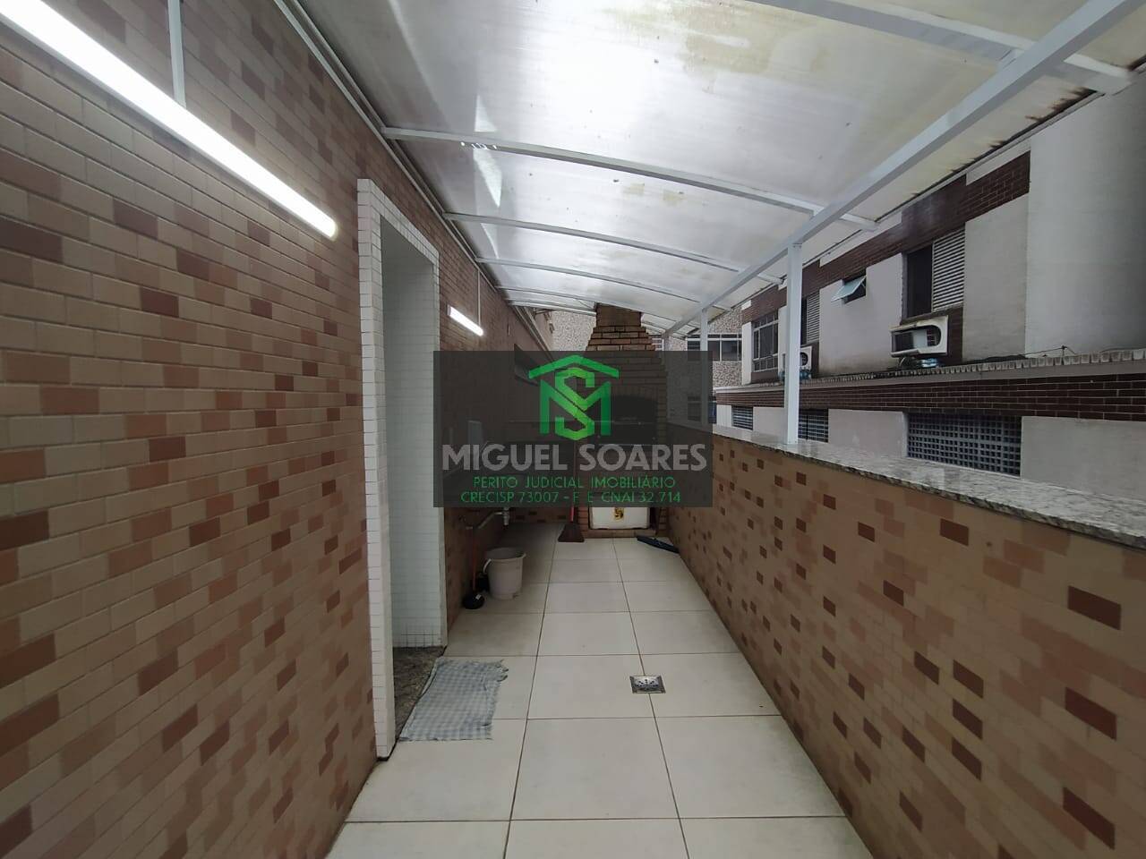 Apartamento à venda e aluguel com 3 quartos, 130m² - Foto 21