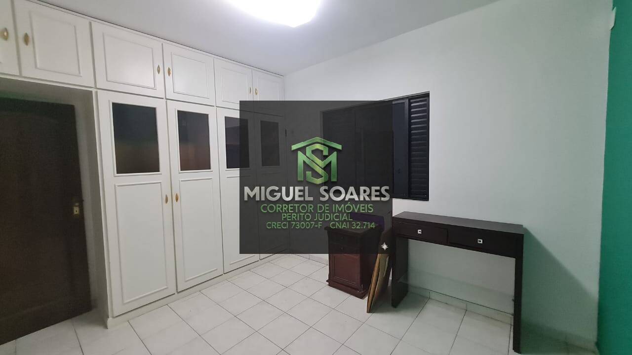 Sobreposta Alta no Embaré em Santos - SP - 26