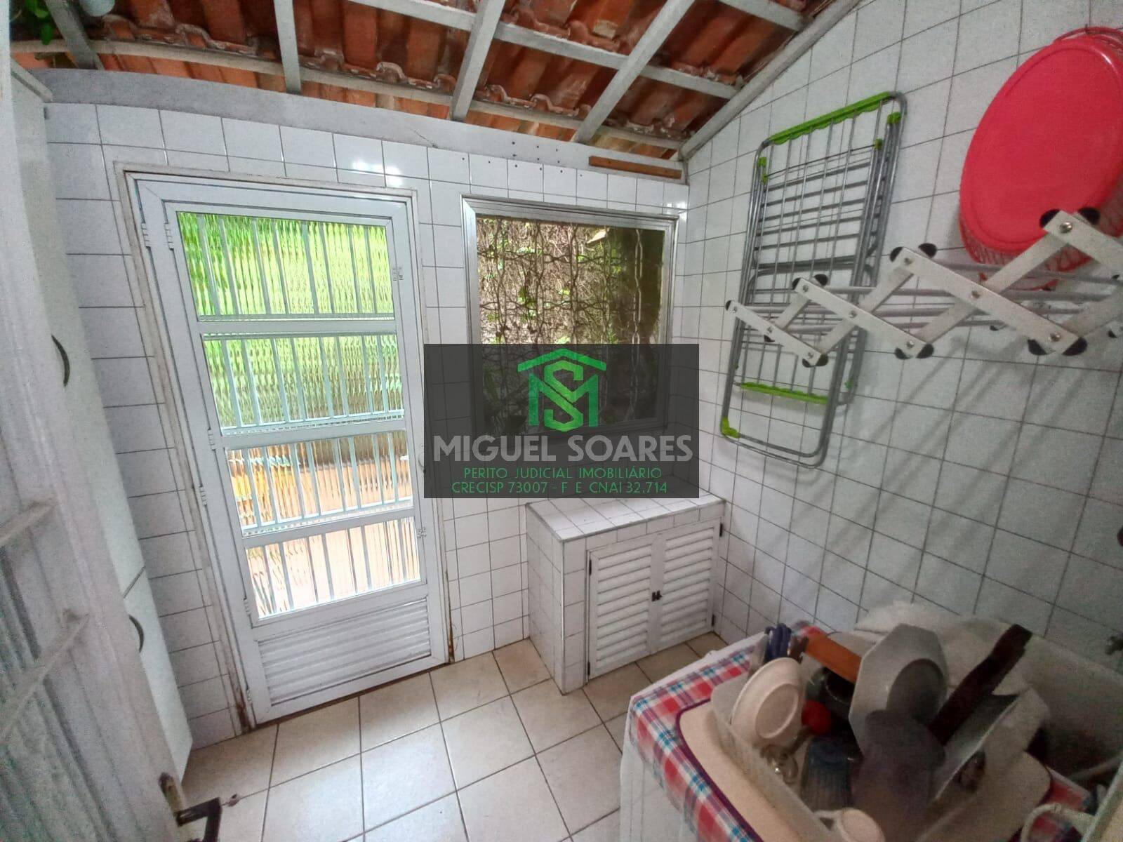 Casa, 3 quartos, 235 m² - Foto 29