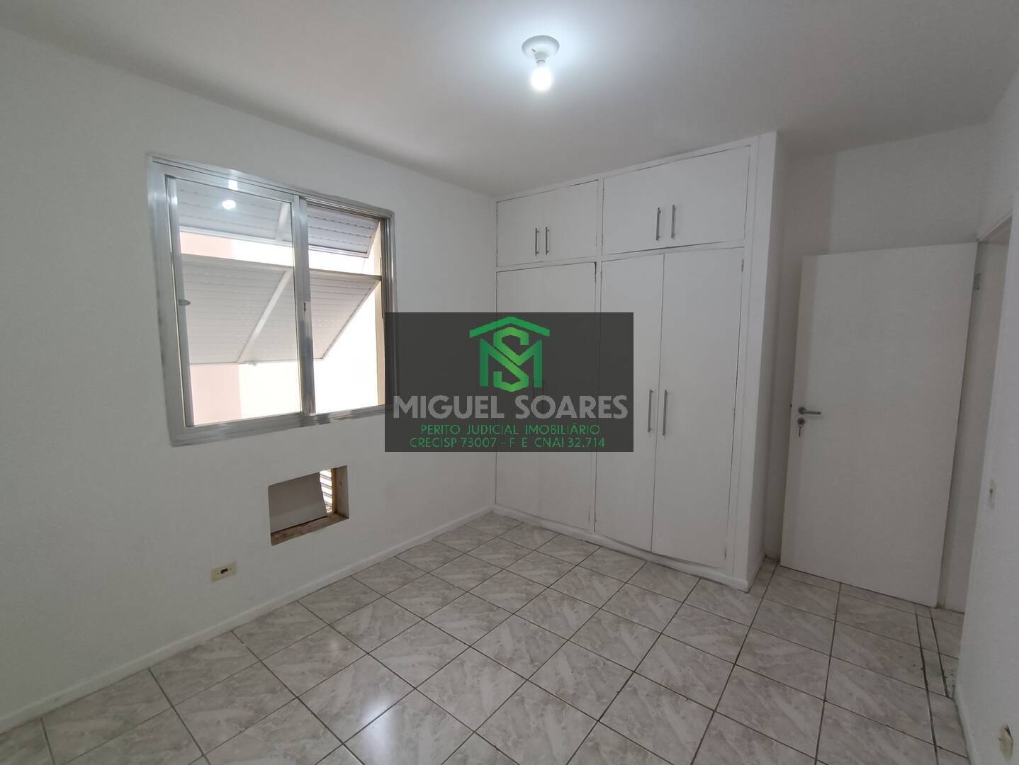 Apartamento à venda e aluguel com 2 quartos, 90m² - Foto 5