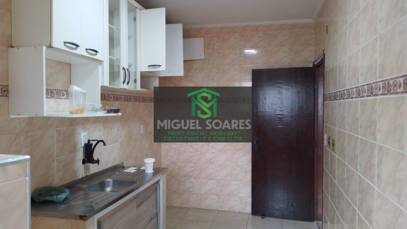 Apartamento para alugar com 2 quartos, 58m² - Foto 12