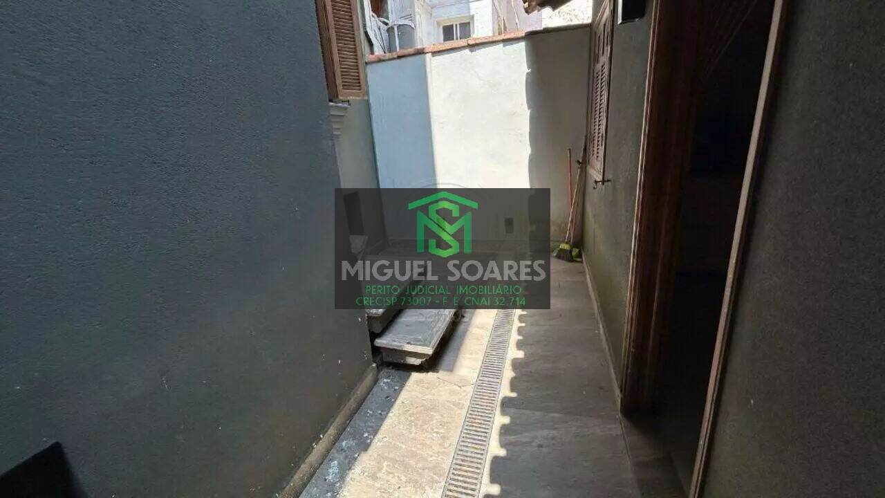 Casa à venda com 2 quartos, 96m² - Foto 11