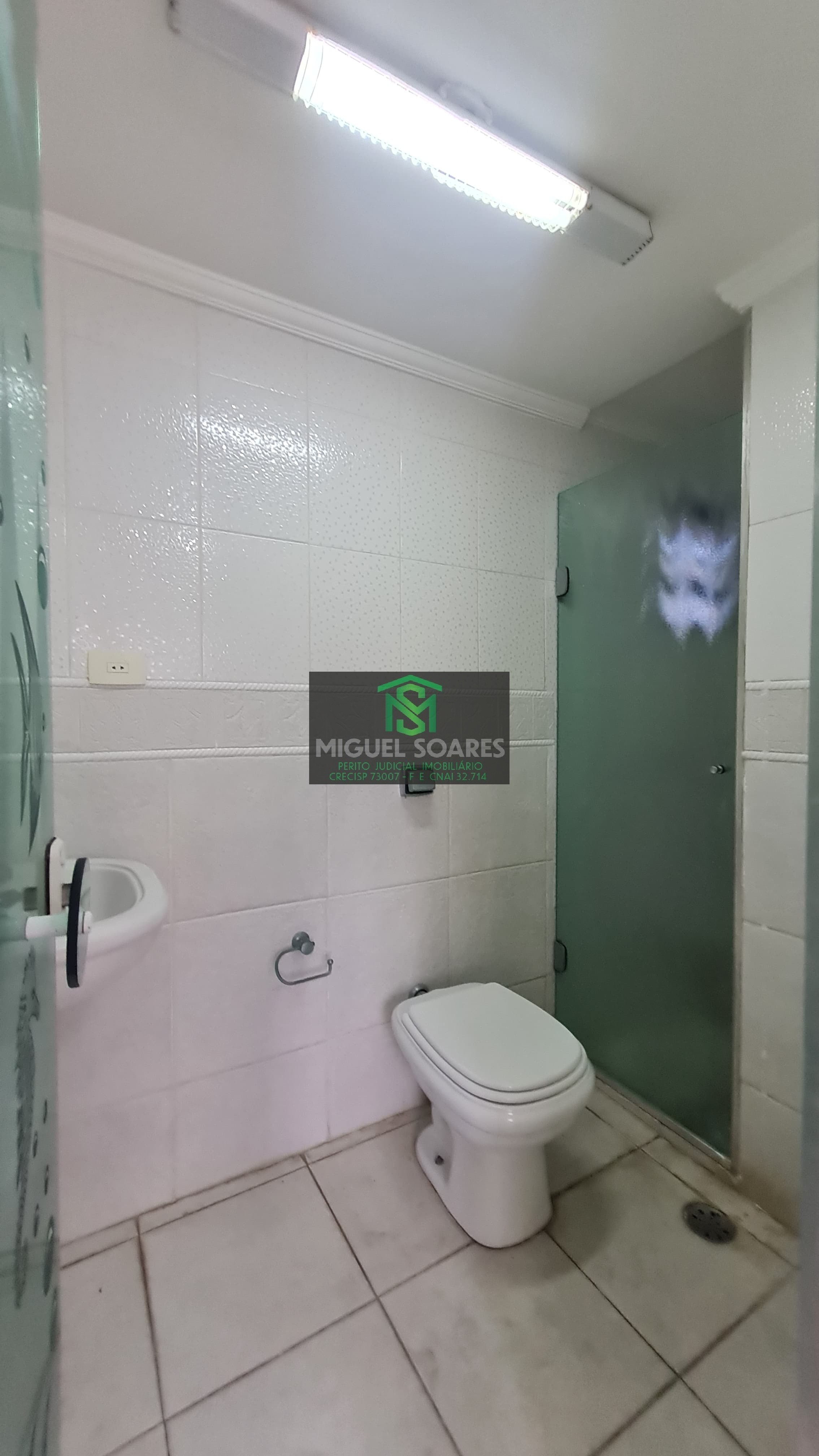 Apartamento à venda e aluguel com 3 quartos - Foto 3