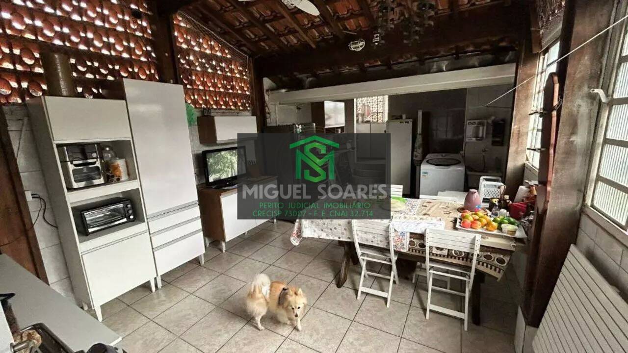 Casa, 6 quartos, 350 m² - Foto 8