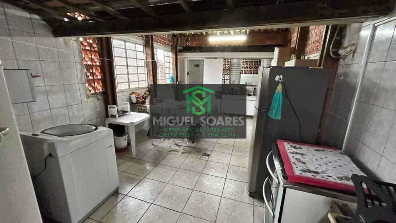 Casa, 6 quartos, 350 m² - Foto 35